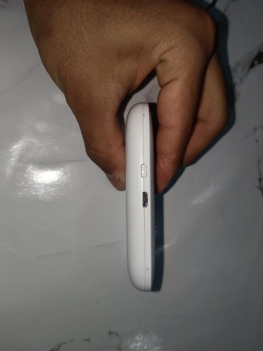 Altel 4G WiFi роутер MiFi L02Hi