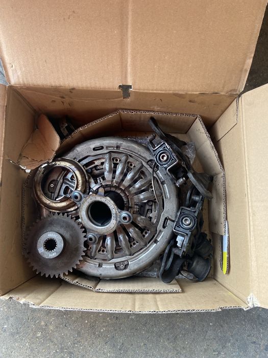 Съединител за автоматична скоростна Кутия от Рено Меган 1.5dci 2011г