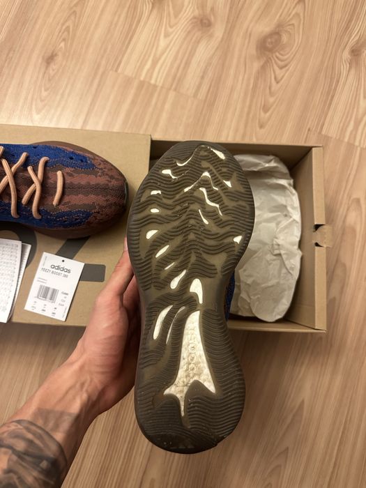 Yeezy 380 “Azure”