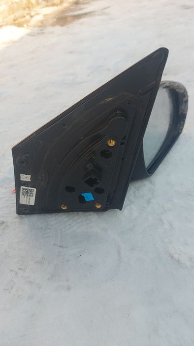 Продам боковое зеркало