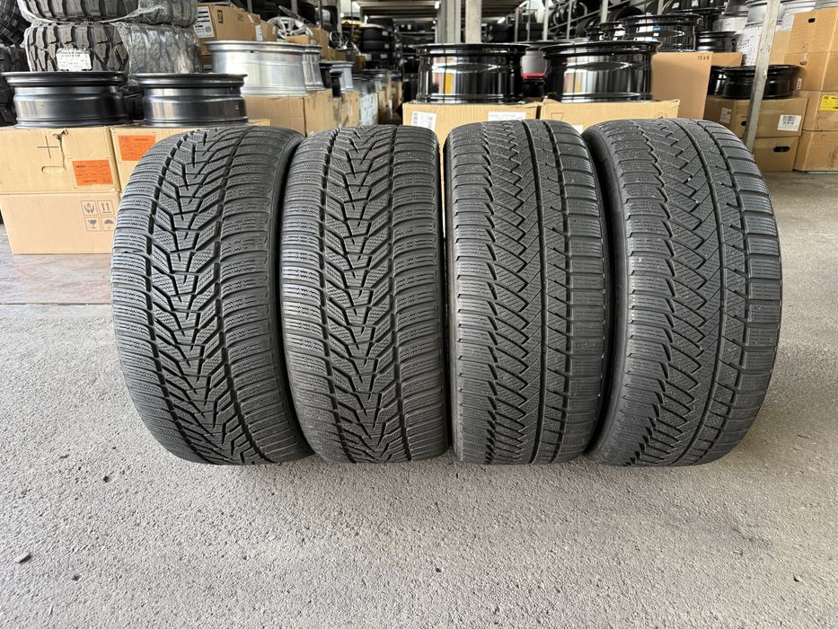 235/35 R19 CONTINENTAL + HANKOOK anvelope iarna 4 buc