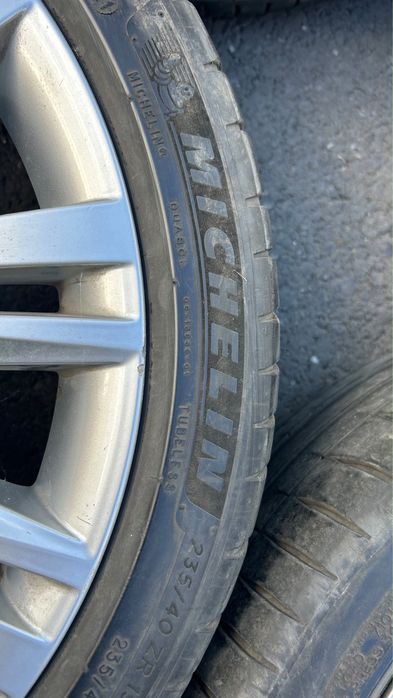 Jante Skoda R19 superb 235/40/19 vara