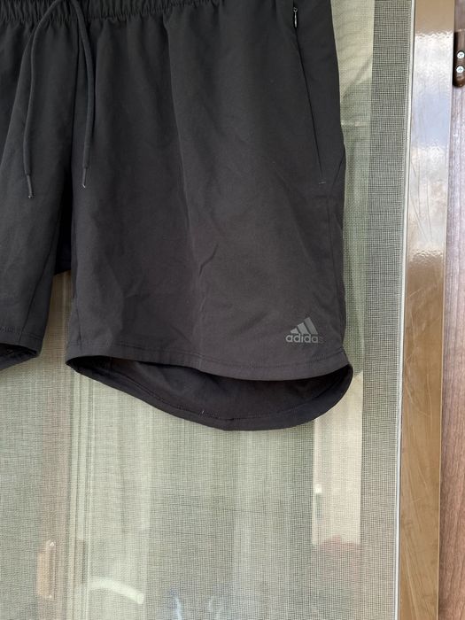 Мъжки къси панталони Adidas (Climalite) - размер XL, Отлично състояние