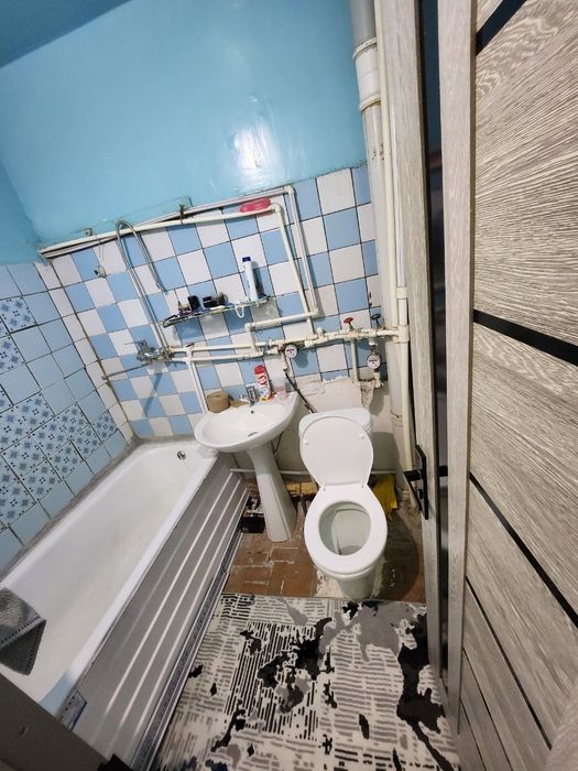 Srochno 2 xonali kvartira sotiladi