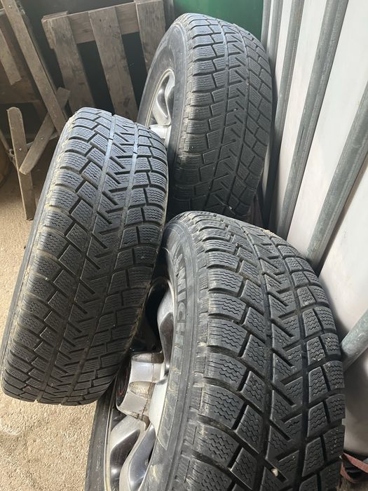 Vand anvelope Michelin 245/70 r16 M+S