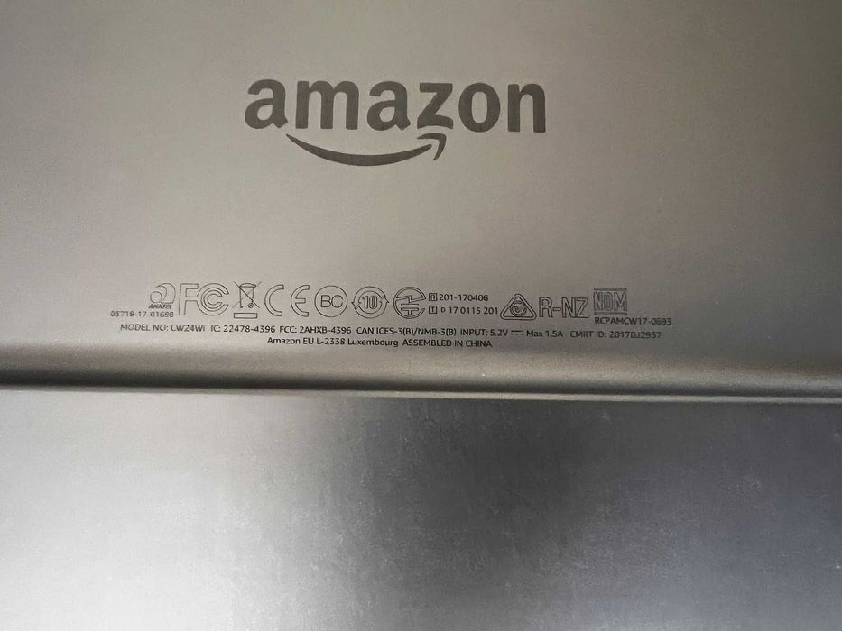 Amazon Kindle Oasis 9th Gen 32GB Wi-Fi