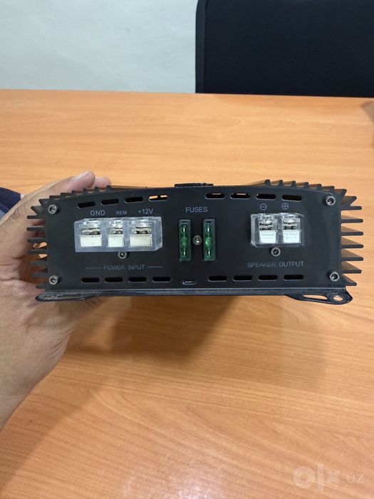 Amp mass 1.600 monoblok sotiladi