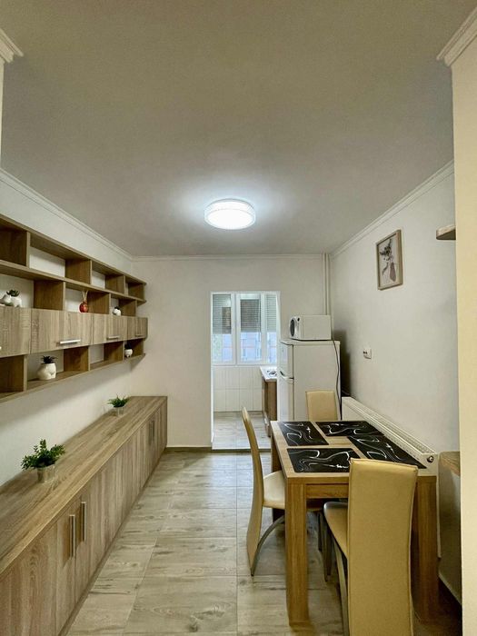 Inchiriez apartament PB cu 2 camere rogerius et 3 din 4