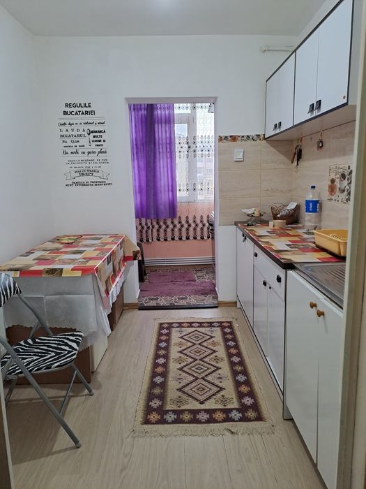 *Închiriez Apartament 2 Camere Costești*