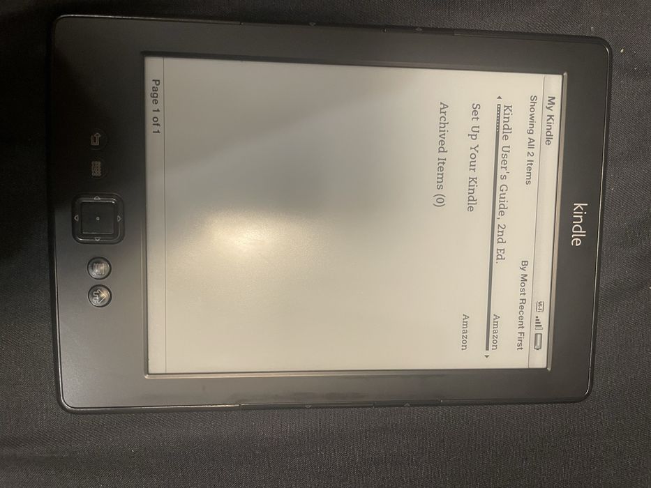 Vând kindle4 .Este in state foarte buna