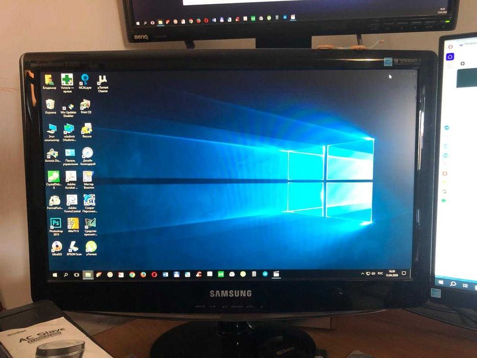 Монитор Samsung SyncMaster 20"