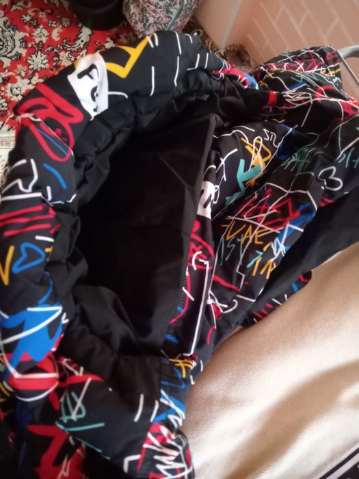 Продам куртку пуховик