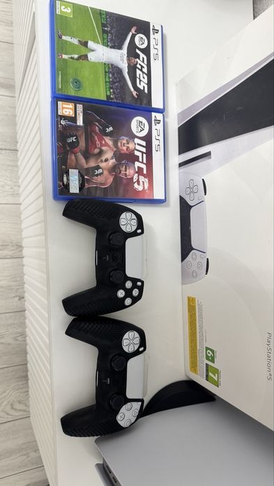 Продам Sony Play Station 5