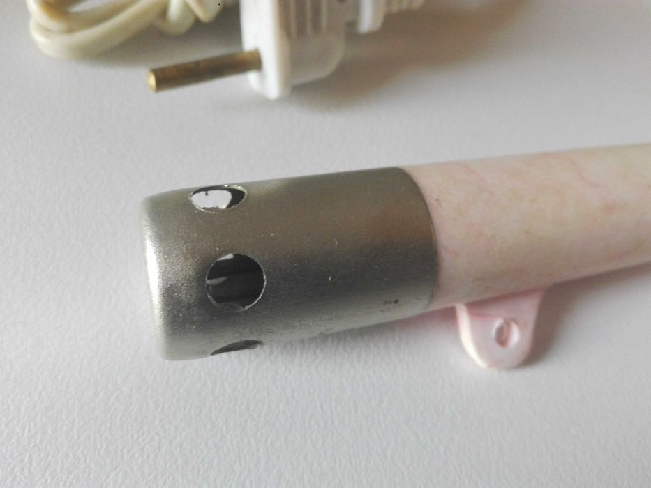 Стара руска електрическа запалка.