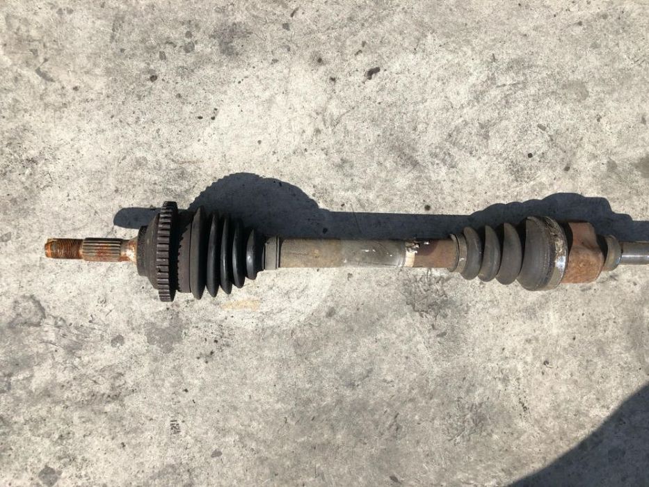 planetara stanga fata 1.4 benz peugeot 206