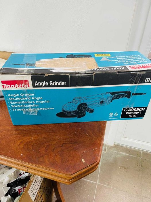 Polizor unghiular Makita, 230 mm, GA9020RF, albastru - pentru piese