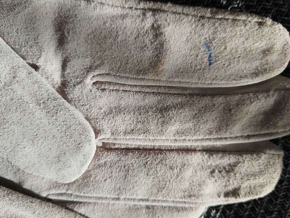 Нови дамски ръкавици естествен велур