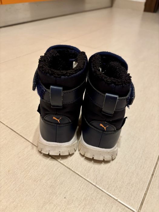 Ghete impermeabile iarna baieti Puma masura 21