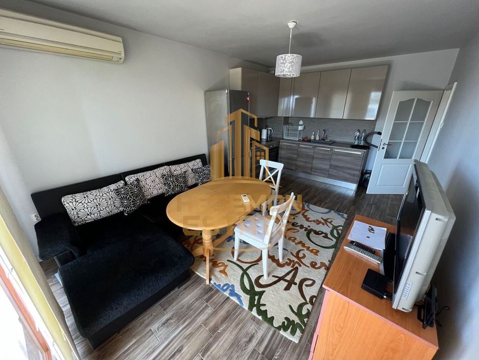 Продава се Тристаен апартамент в Варна, Чайка - 65 кв.м за 1530 €/кв.м - Снимка #1