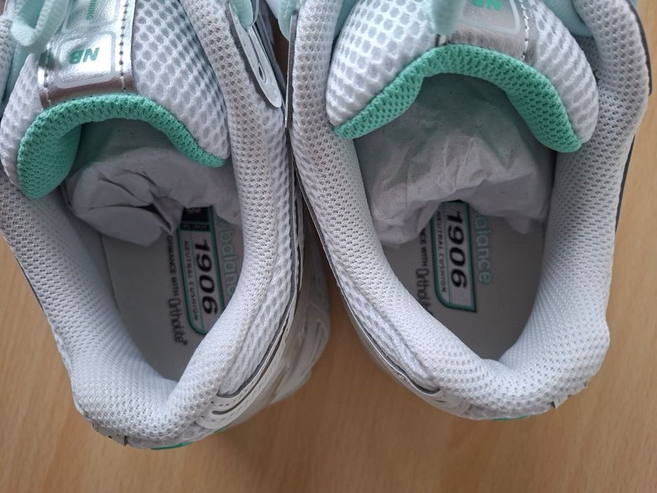 Кроссовки  New Balance