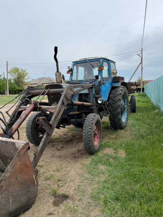 Продам трактор с куном, телегу,