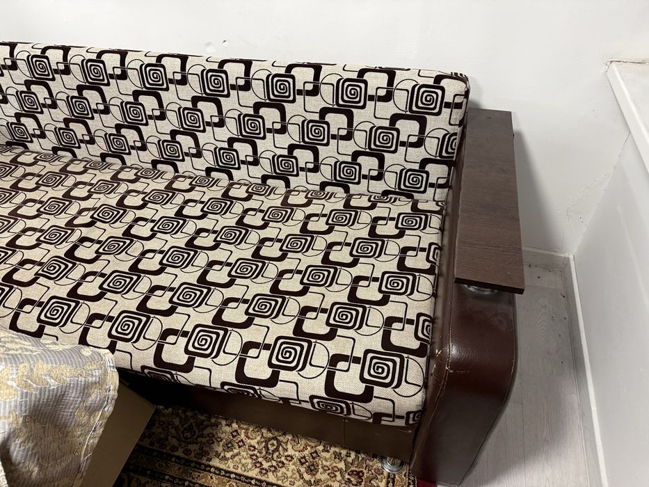 Продам диван отлично состояние