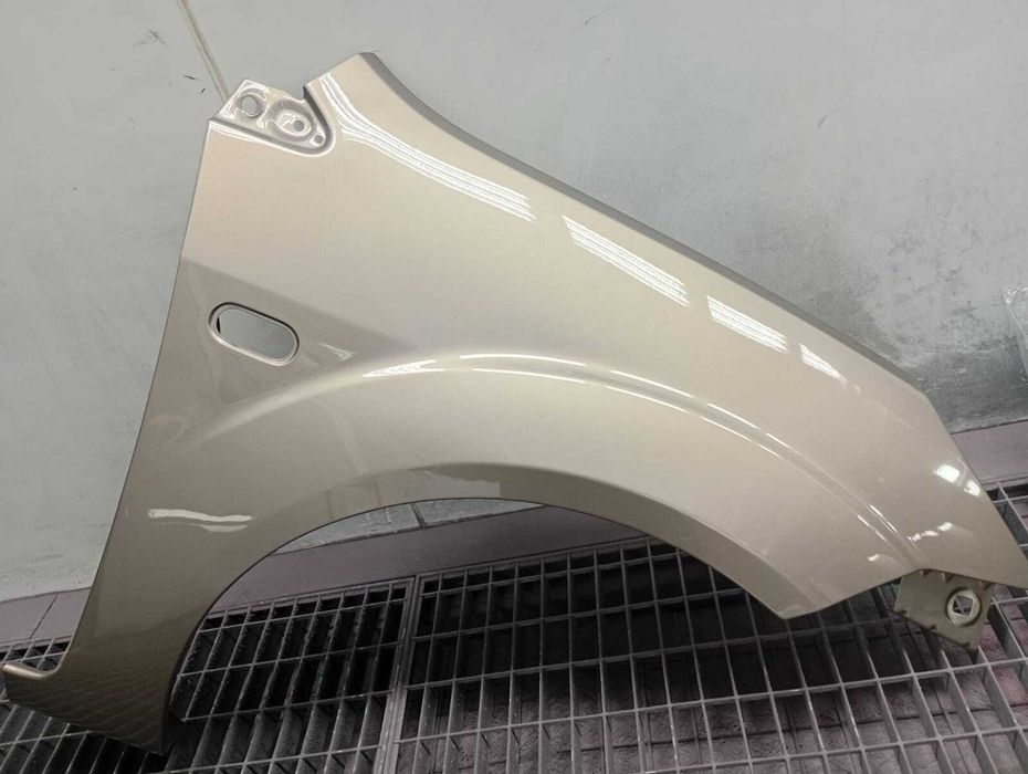 Aripa Fata Dreapta Ford Fiesta 2002-2005 (Oyster Silver (Gri))