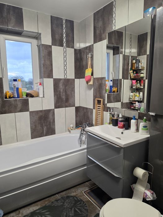 Apartament 3 camere Valea Lupului