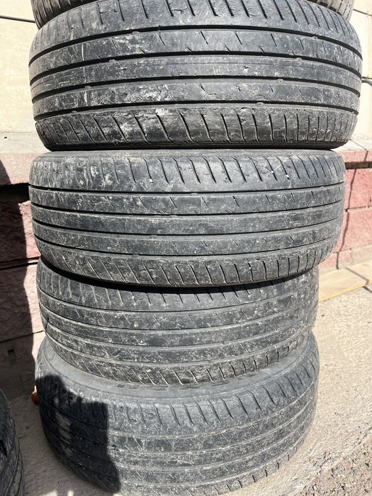 Продам резина летние комплект
