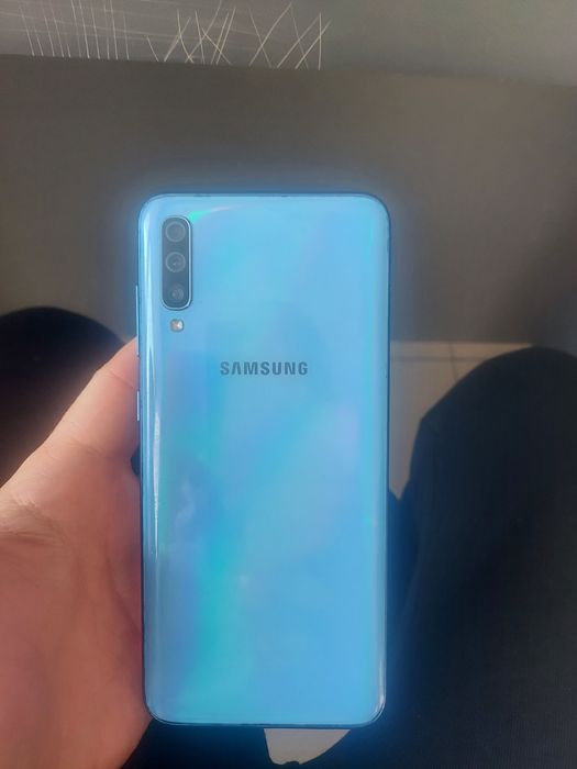 Samsung a70 срочно