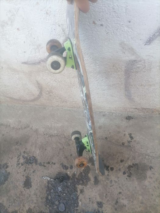 Skateboard oxelo