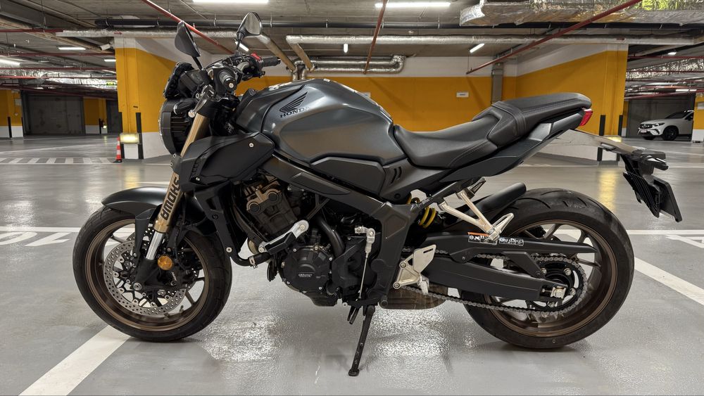 Honda CB650RA 2022 4444km