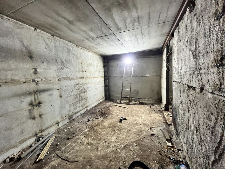 Продам гаражный бокс 60 кв