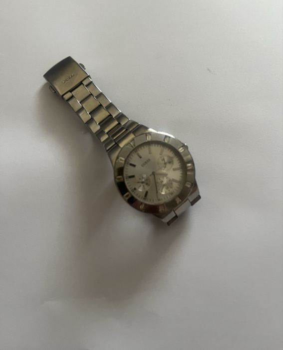 Ceas GUESS original, elegant, oțel inoxidabil – stare bună