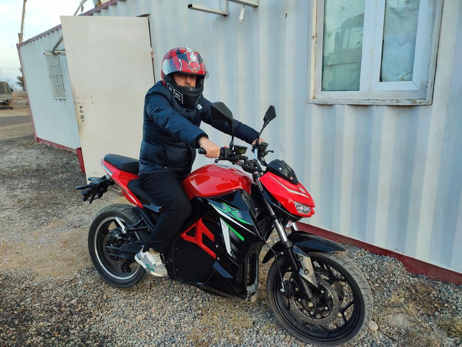 Электробайк электромотоцикл скорость 120, запас 100