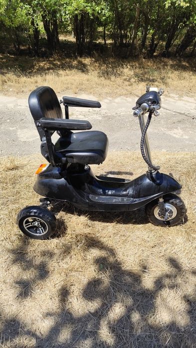 Електрическа триколка