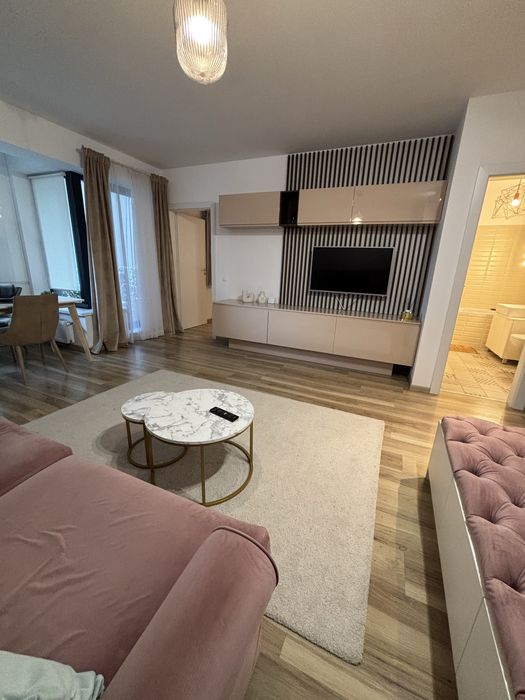 Apartamente 2/3 camere
