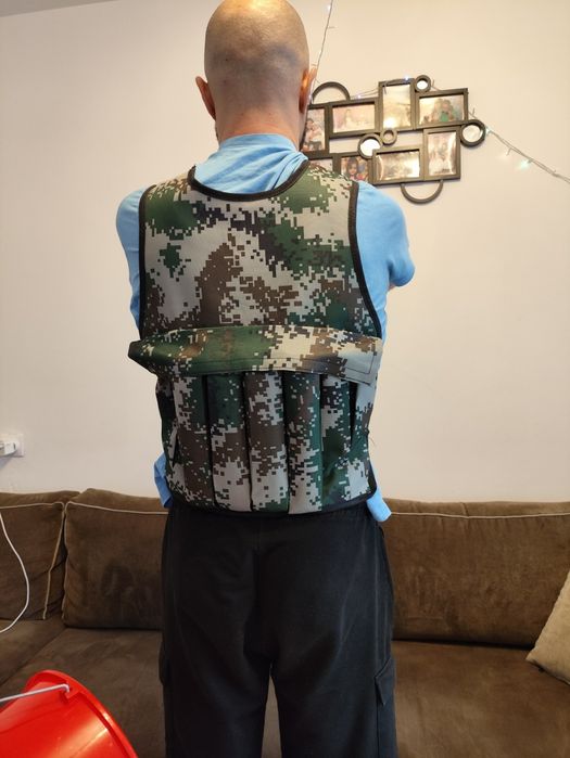 Фитнес Жилетка с тежест weight vest