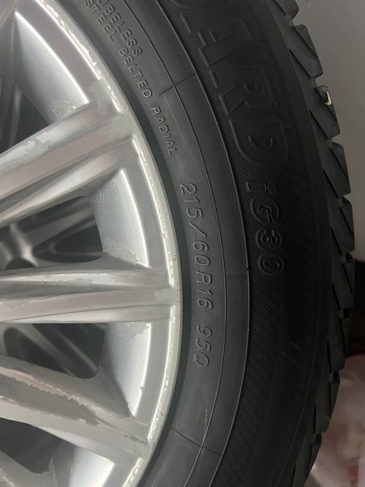 Продам бу калеса с титанками от таета 40