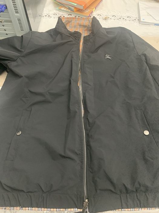 Продается ветровка мужская