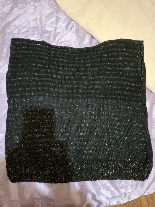 Продаётся  кофточка вязаная