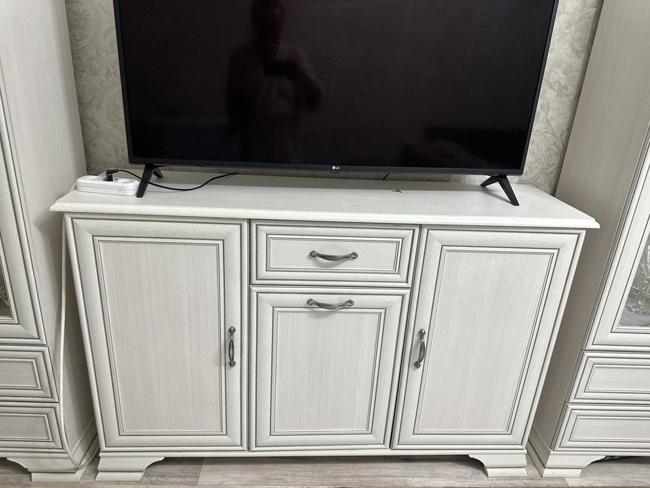 Горка для гостинной