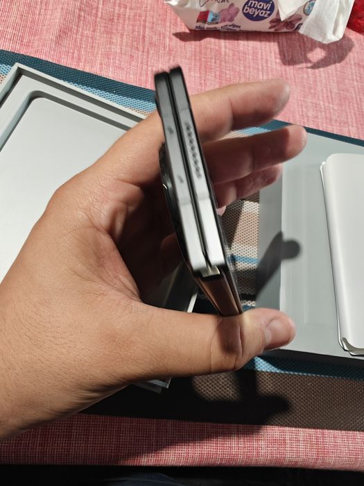 Oppo Find N6 (16/512GB) – Безкомпромисен сгъваем дисплей | Като нов
