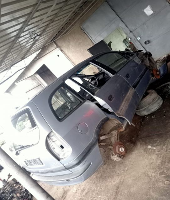 Calculator motor ECU GM 09 158 726 Opel Zafira A