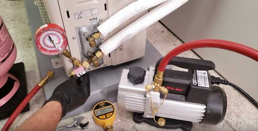 Обслуживание, ремонт и установка кондиционеров с гарантией.