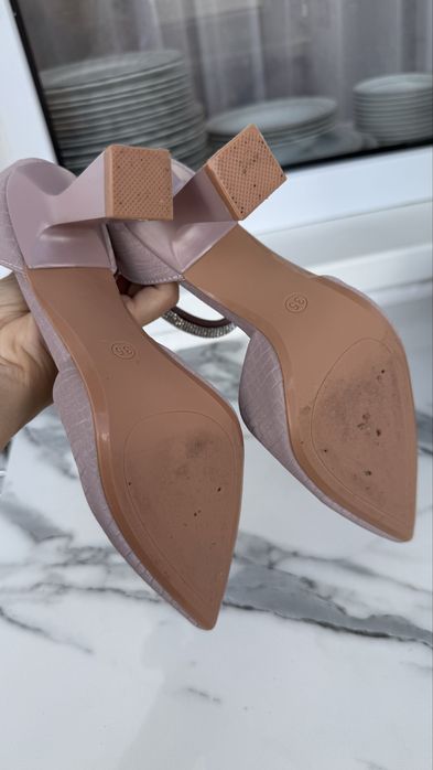 Туфли босоножки 10000 тг