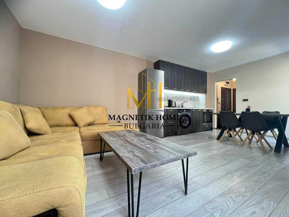 Магнетичен двустаен апартамент след основен ремонт до Мол Плаза