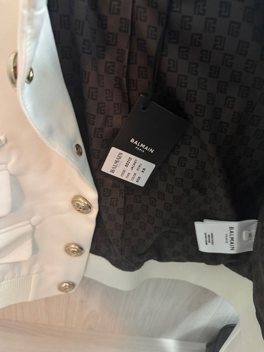 Дамско     Яке бяло