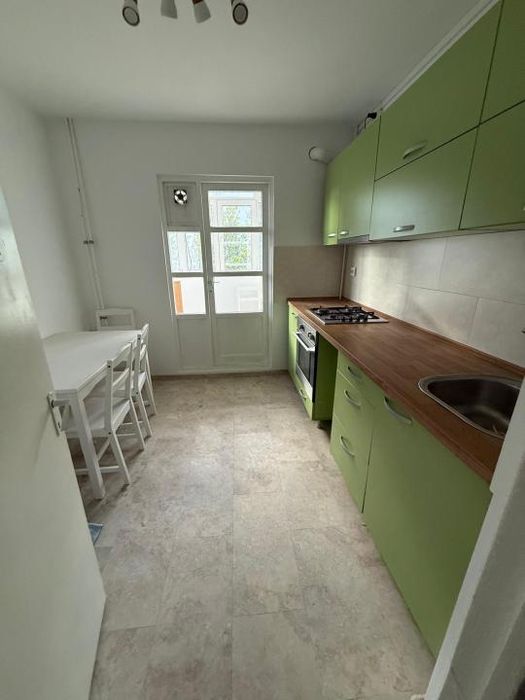 Apartament 3 Camere Veteranilor | 2 Bai | Balcon | 5 minute metrou