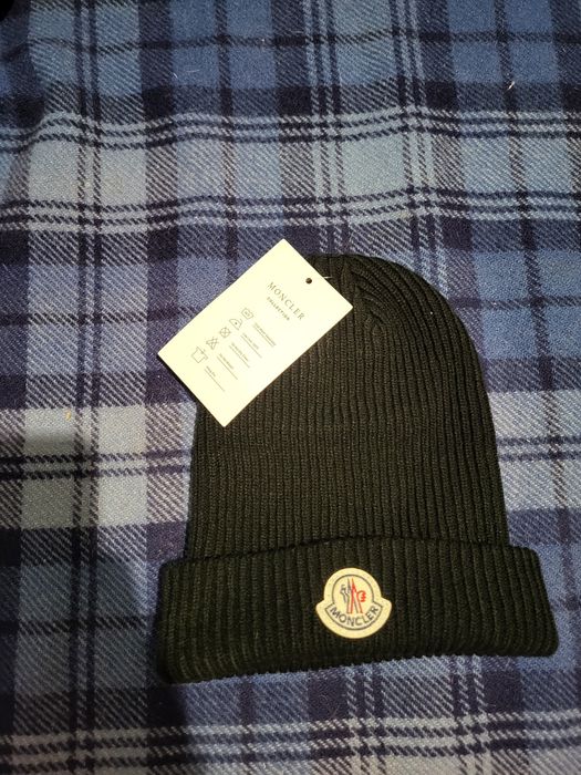 Caciula Moncler Neagra